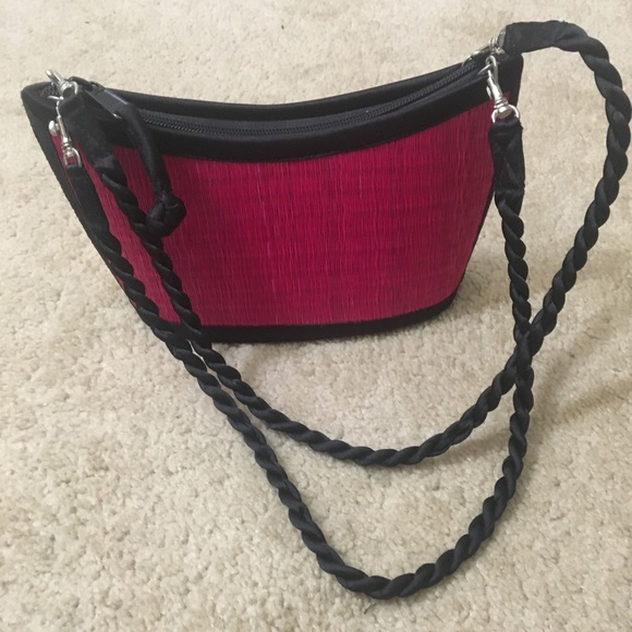 Baskets of Cambodia Woven Bamboo Purse Shoulder Bag Pink Black Detachable Staps - Picture 4 of 10